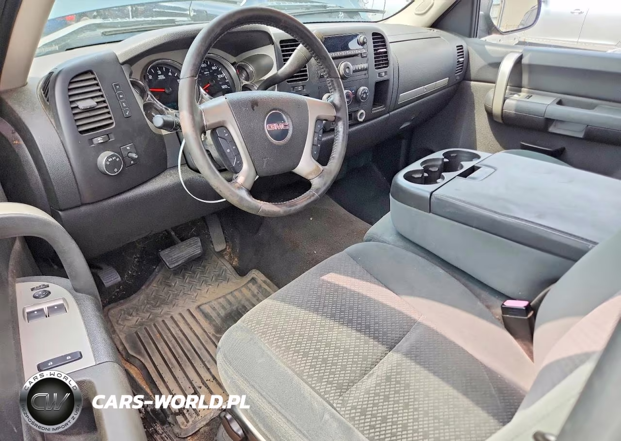 2008 GMC Sierra C1500 VIN:1GTEC14CX8E106171 - 8