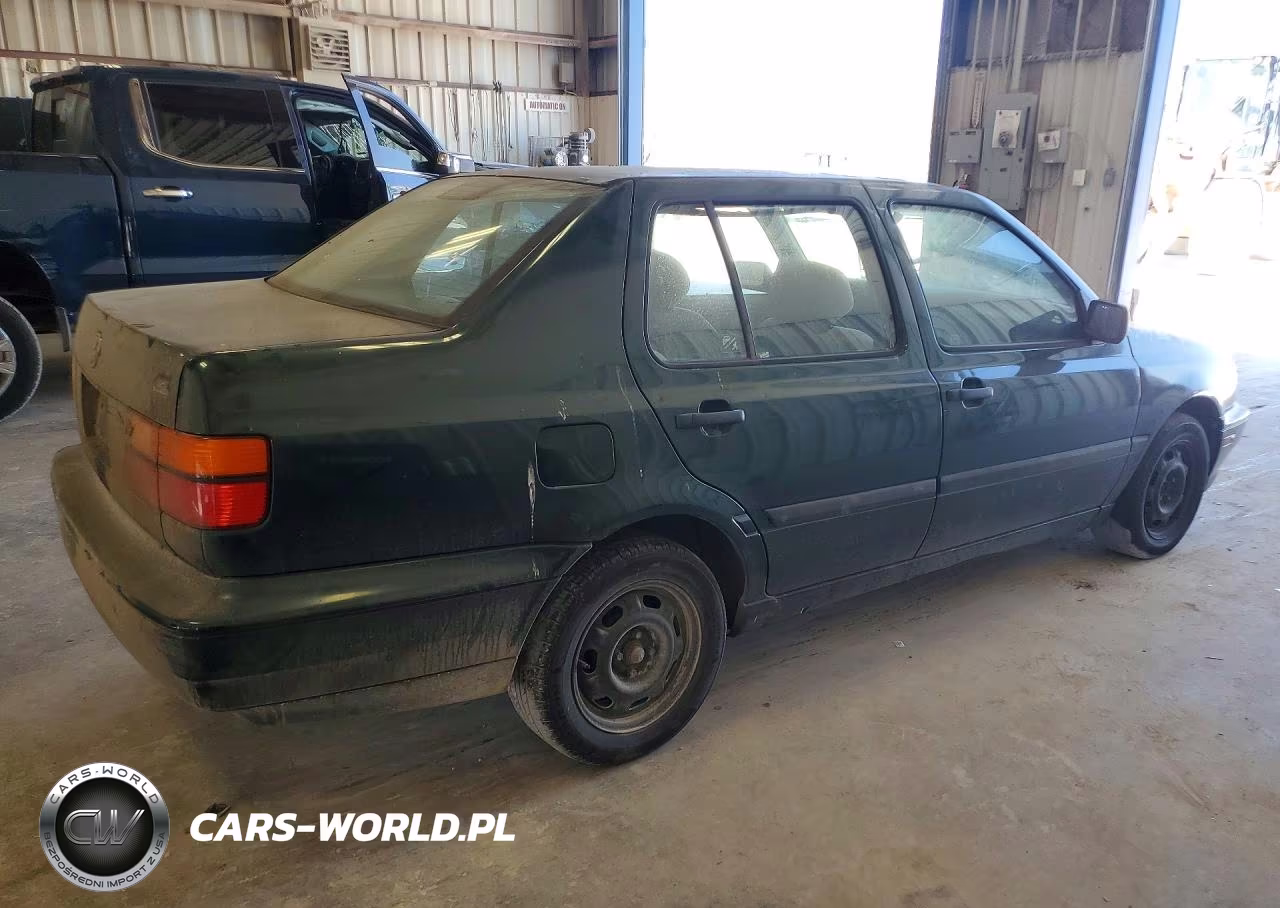 1998 Volkswagen Jetta Gl VIN:3VWRA81H3WM111605 - 3