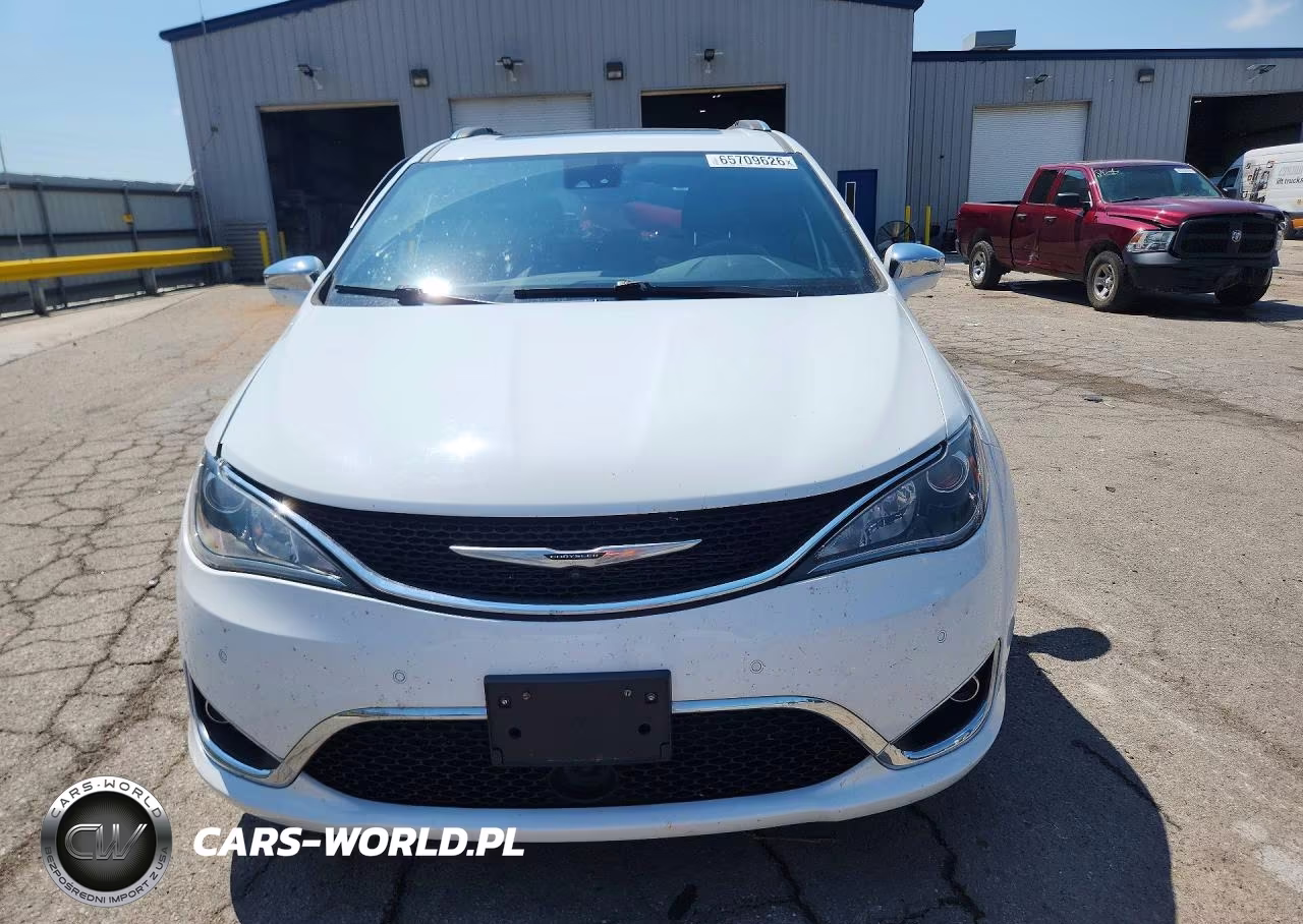 2020 Chrysler Pacifica Limited VIN:2C4RC1GG7LR123196 - 5