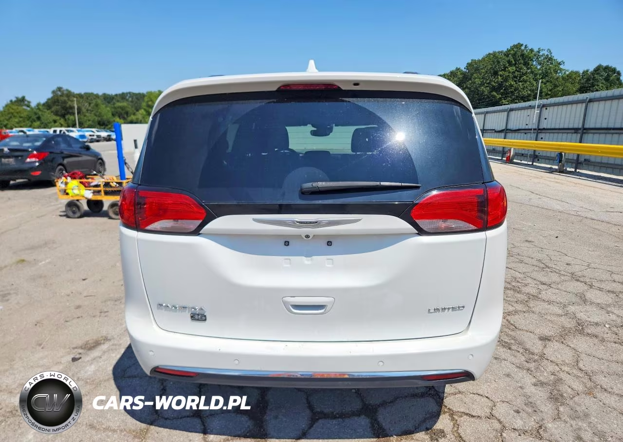 2020 Chrysler Pacifica Limited VIN:2C4RC1GG7LR123196 - 6
