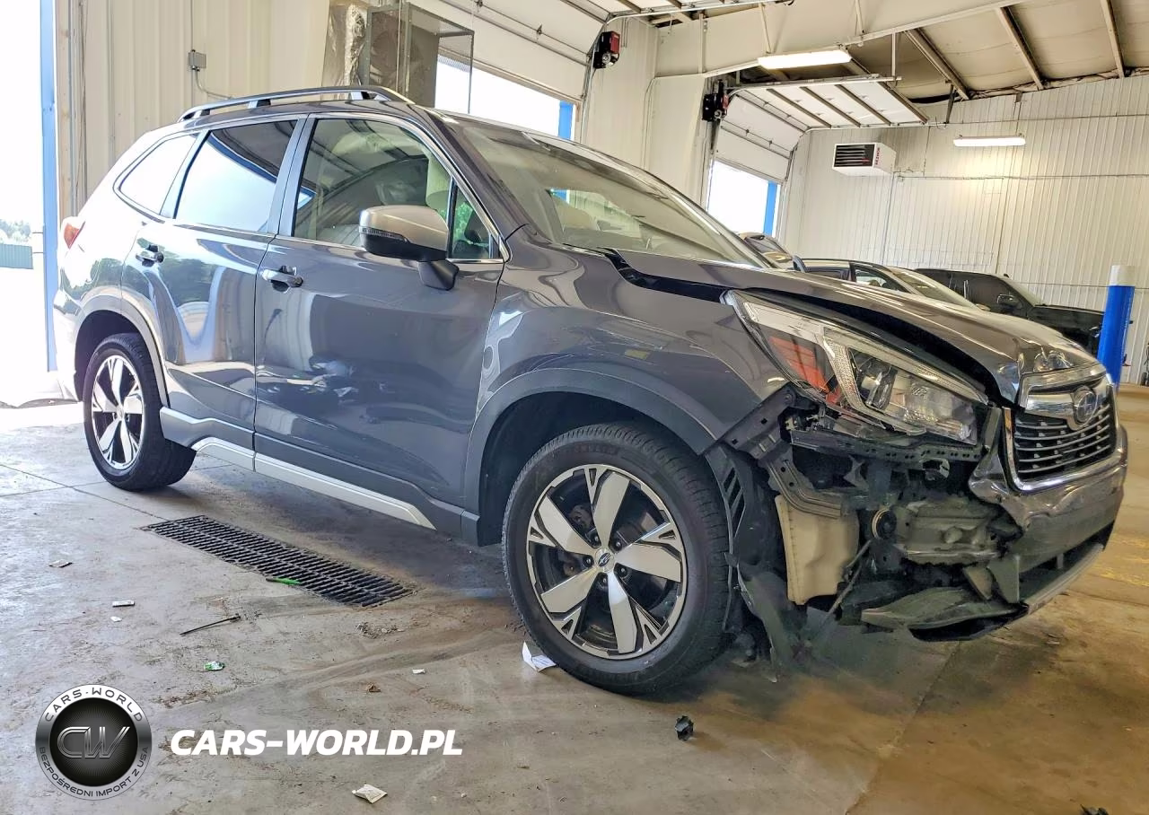2020 Subaru Forester Touring VIN:JF2SKAXC4LH455837 - 4