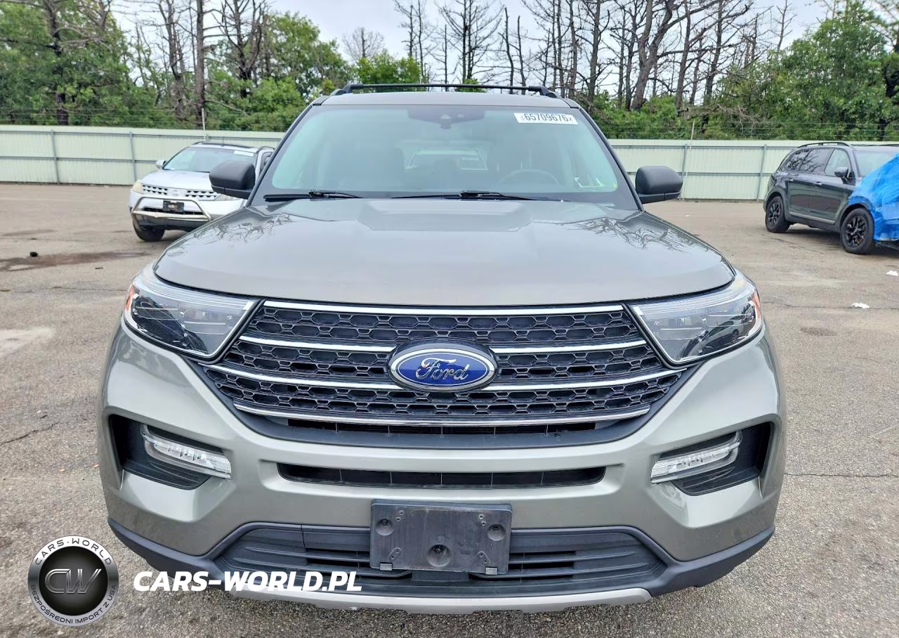 2020 Ford Explorer Xlt VIN:1FMSK8DH2LGC38988 - 5