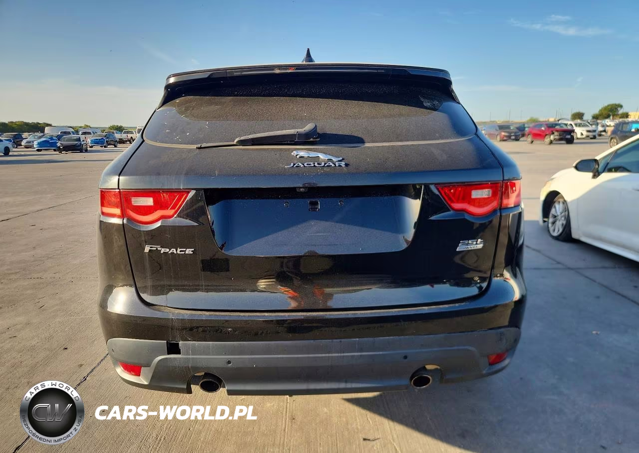 2018 Jaguar F-Pace R - Sport VIN:SADCL2FX8JA262689 - 6