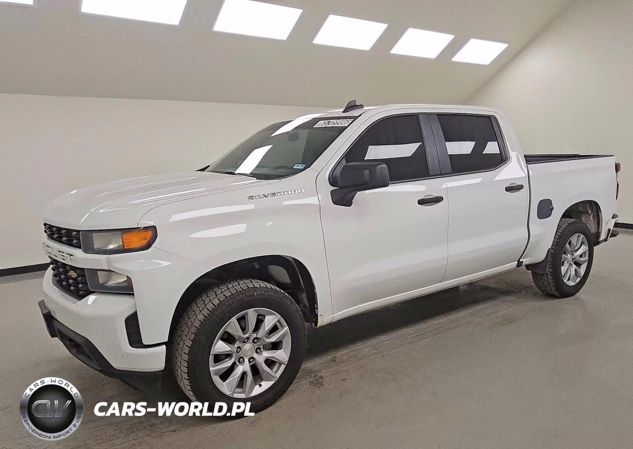 2021 Chevrolet Silverado C1500 Custom