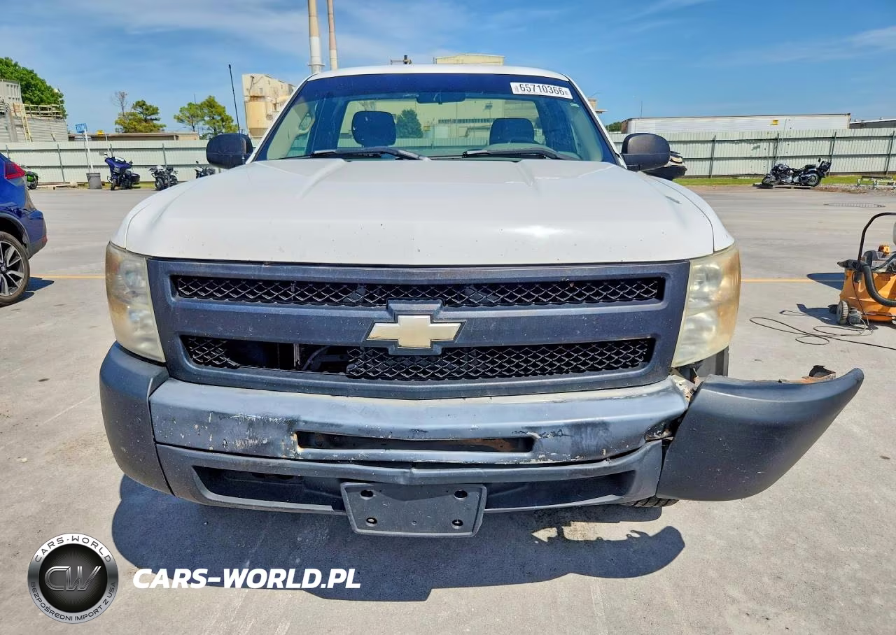 2010 Chevrolet Silverado C1500 VIN:1GCPCPEX5AZ150154 - 5