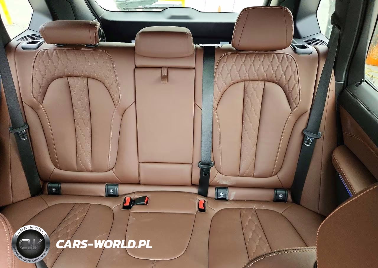 2026 BMW X5 xDrive50E VIN:5UX43EU07T9037416 - 10