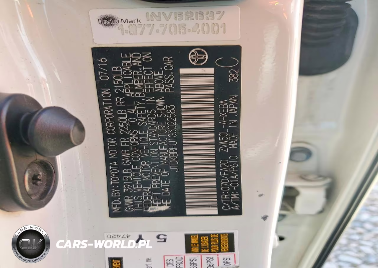2016 Toyota Prius Two VIN:JTDKBRFU1G3022583 - 12