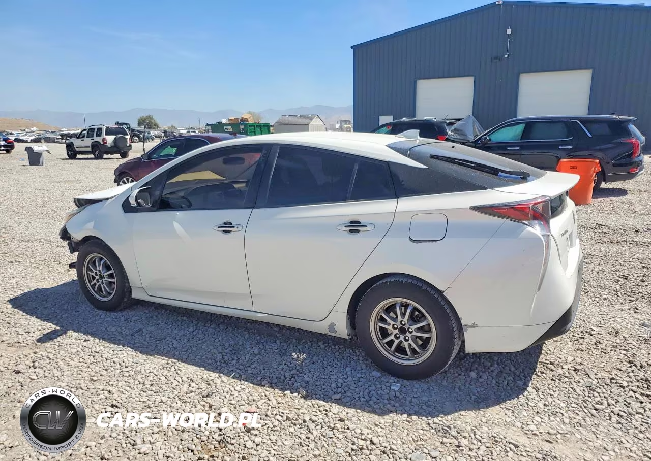 2016 Toyota Prius Two VIN:JTDKBRFU1G3022583 - 2