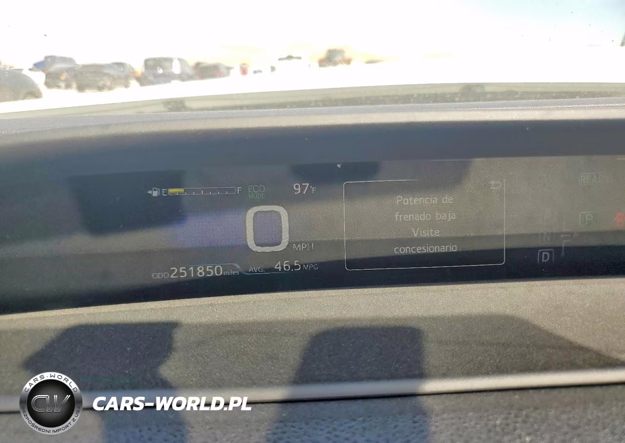 2016 Toyota Prius Two VIN:JTDKBRFU1G3022583 - 9