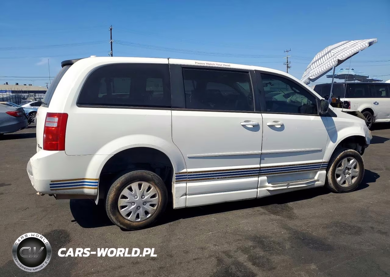 2010 Dodge Grand Caravan Se VIN:2D4RN4DE8AR282548 - 3