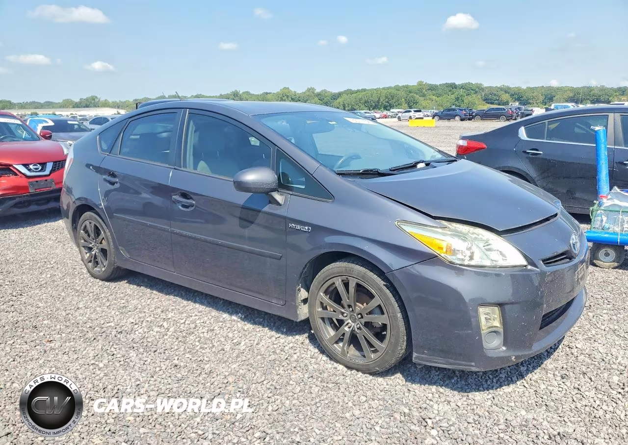 2011 Toyota Prius Four VIN:JTDKN3DU7B5329812 - 4