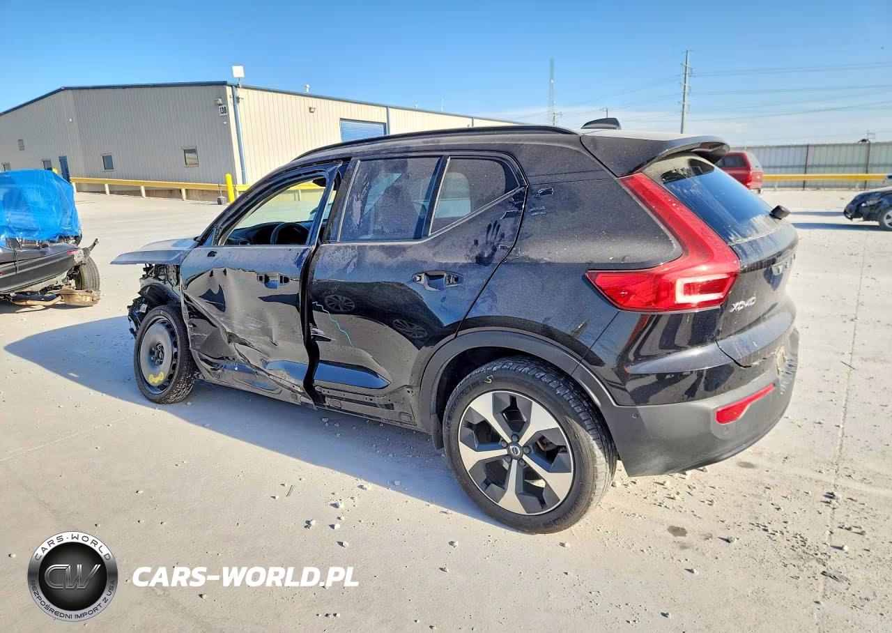2024 Volvo Xc40 Plus VIN:YV4L12UL8R2217028 - 2