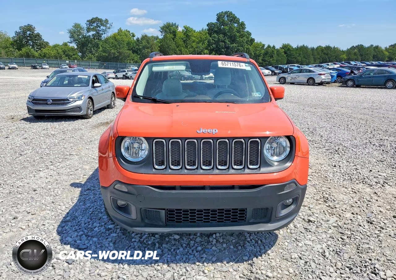 2016 Jeep Renegade Latitude VIN:ZACCJABT4GPD50016 - 5