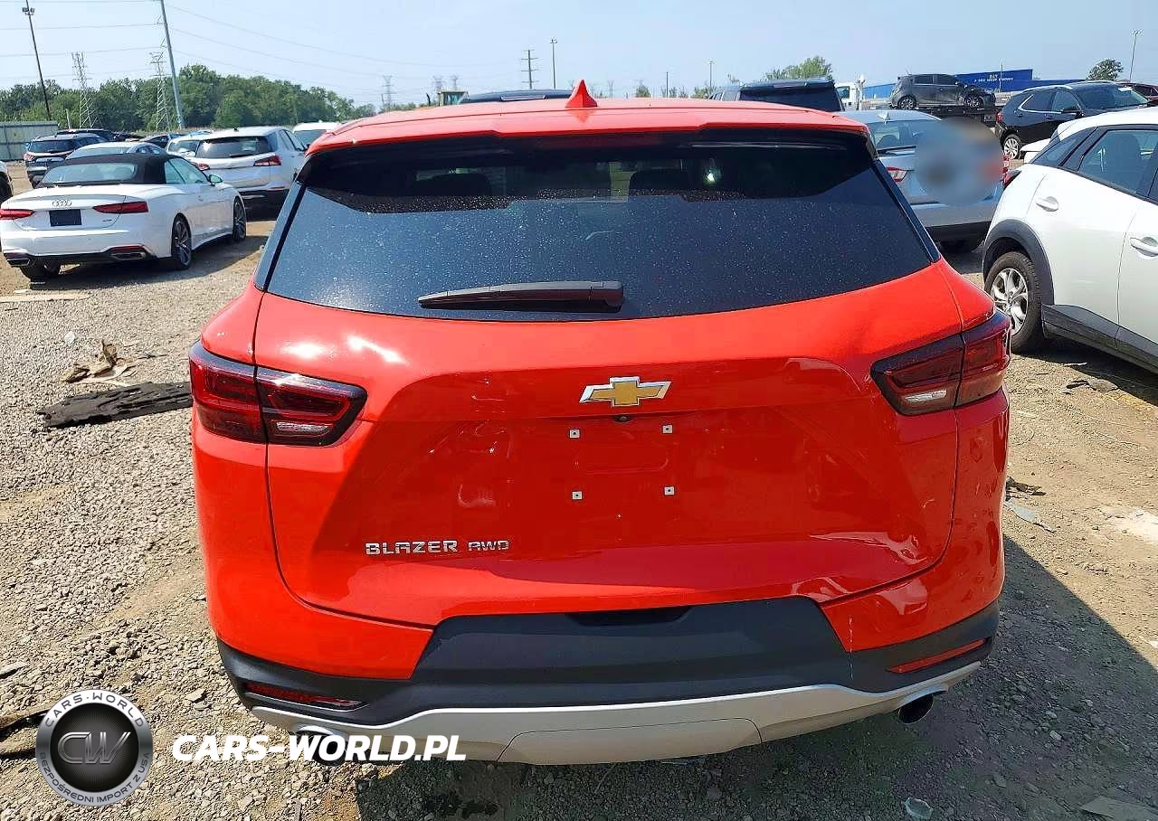 2025 Chevrolet Blazer 2Lt VIN:3GNKBHR41SS122120 - 6