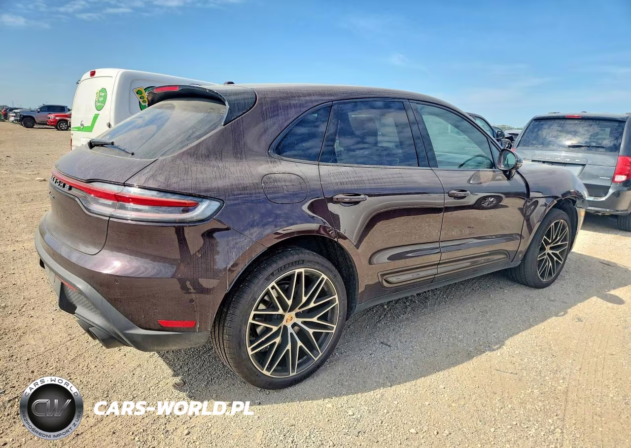 2023 Porsche Macan Base VIN:WP1AA2A53PLB06523 - 3