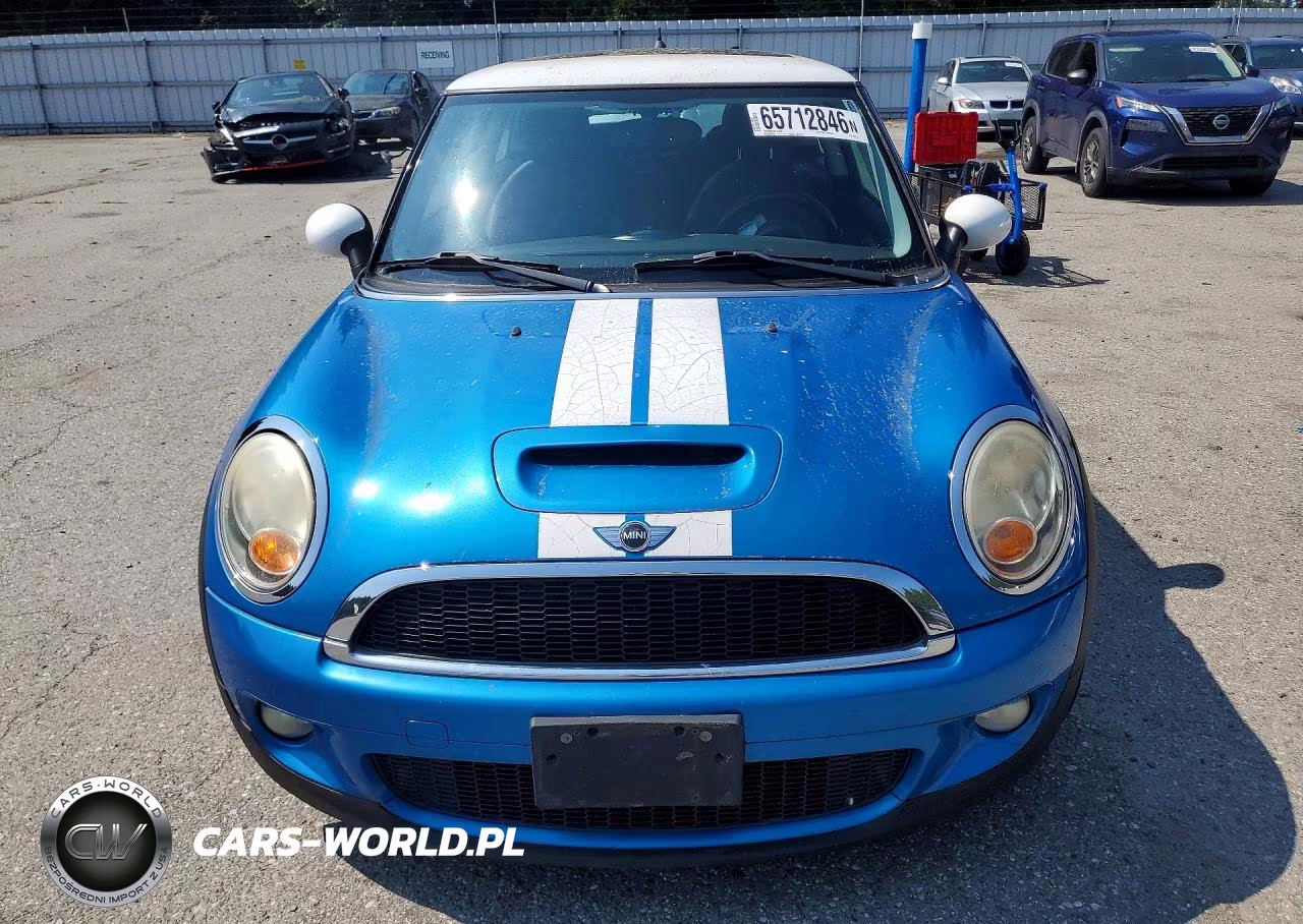 2010 Mini Cooper S VIN:WMWMF7C59ATW89517 - 5