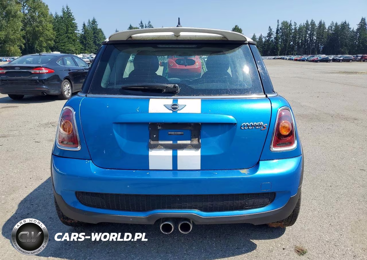 2010 Mini Cooper S VIN:WMWMF7C59ATW89517 - 6