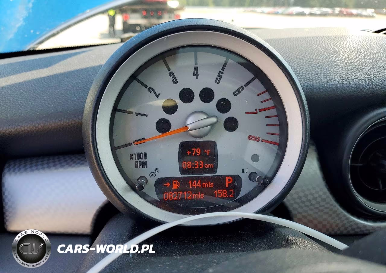 2010 Mini Cooper S VIN:WMWMF7C59ATW89517 - 9