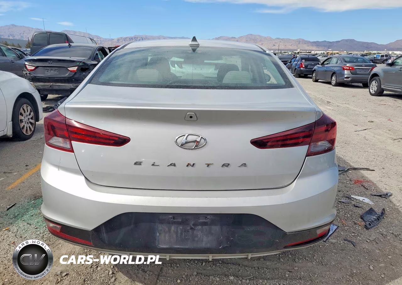 2019 Hyundai Elantra Sel VIN:5NPD84LF3KH436803 - 6