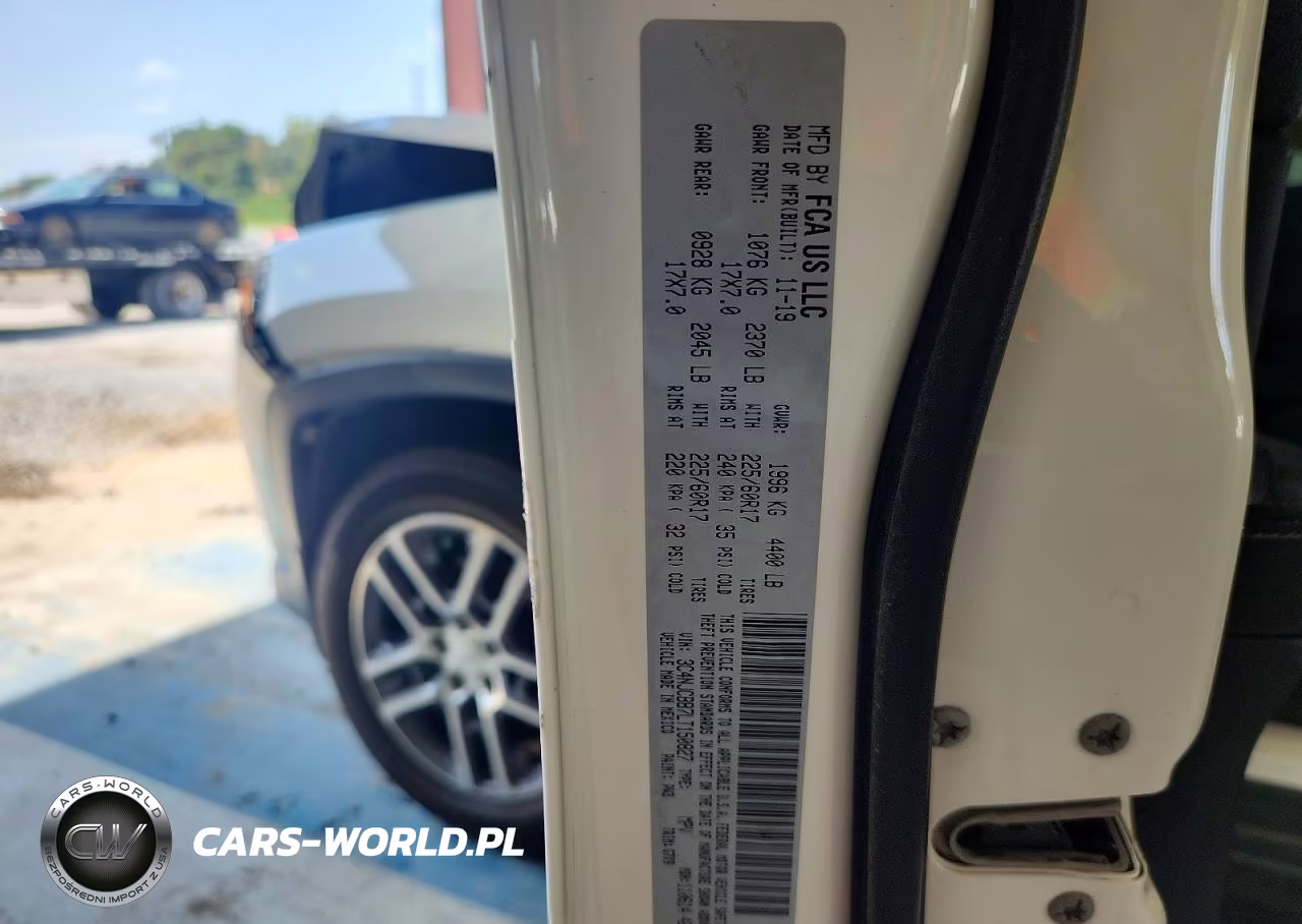 2020 Jeep Compass Latitude VIN:3C4NJCBB7LT150827 - 13