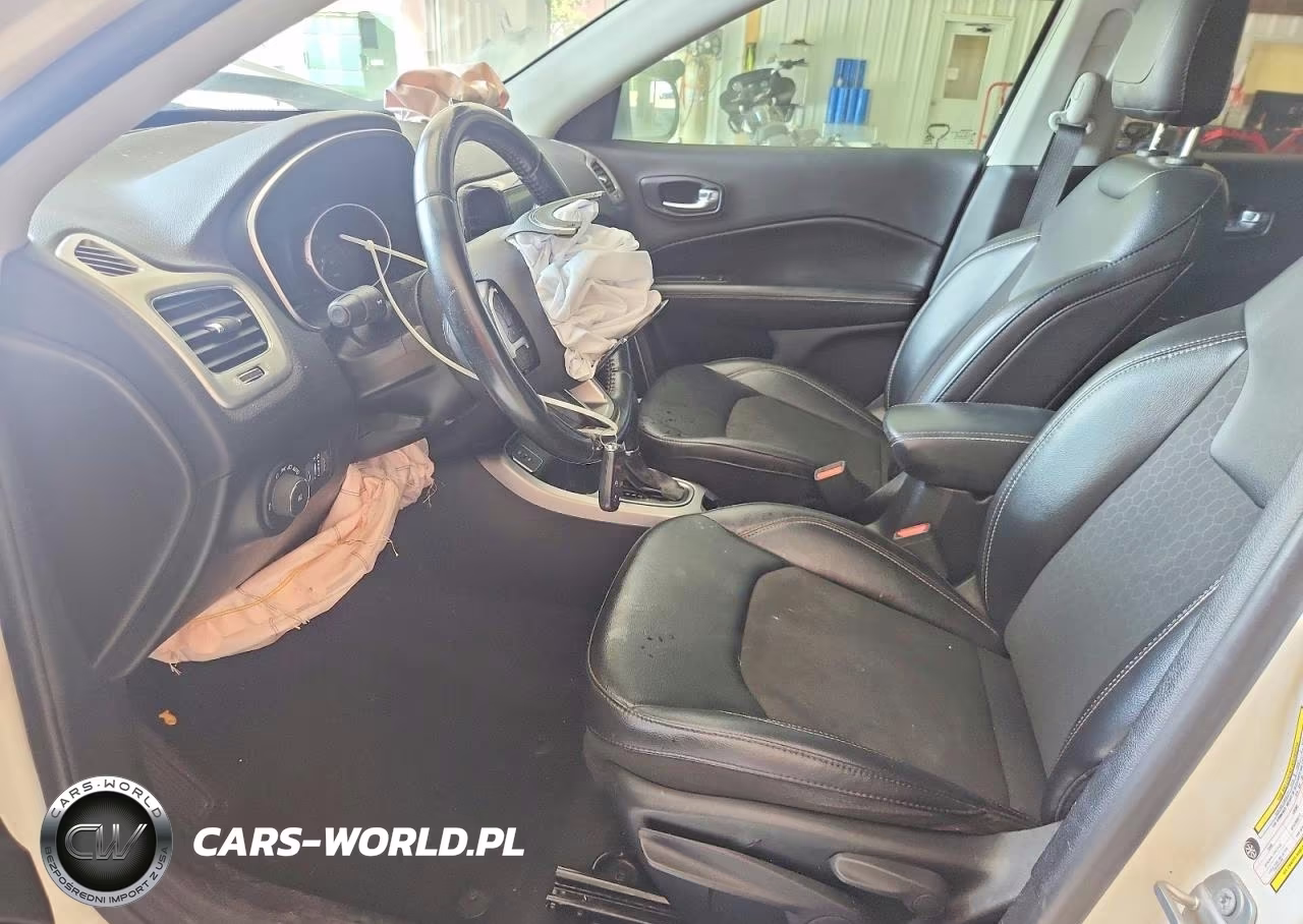2020 Jeep Compass Latitude VIN:3C4NJCBB7LT150827 - 7