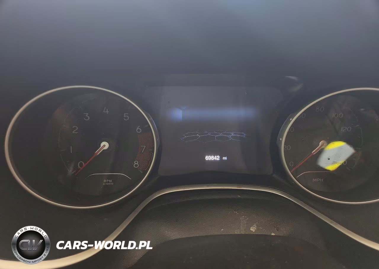 2020 Jeep Compass Latitude VIN:3C4NJCBB7LT150827 - 9