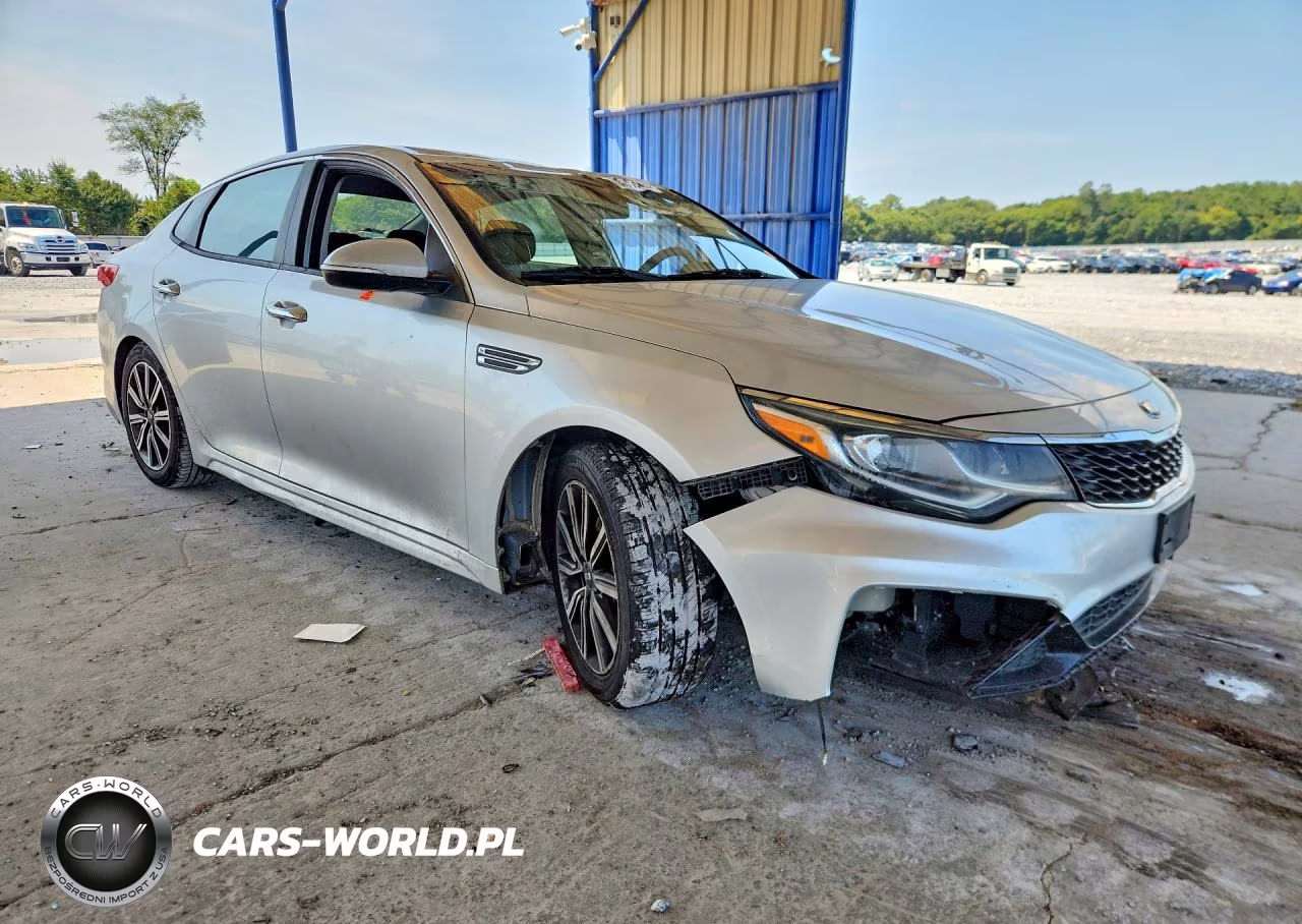 2019 Kia Optima Lx VIN:5XXGT4L32KG356826 - 4