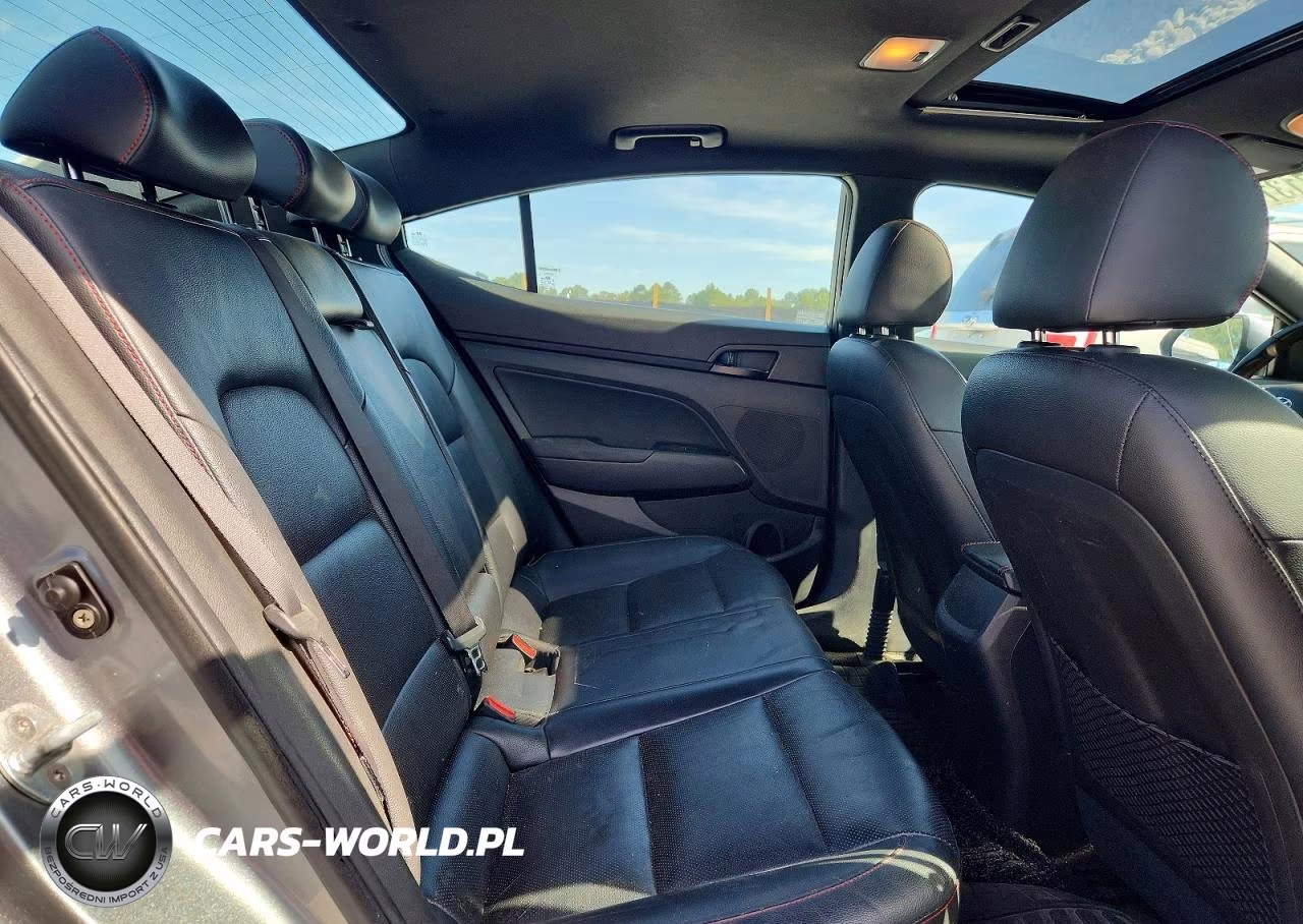2018 Hyundai Elantra Sport VIN:KMHD04LBXJU515650 - 10