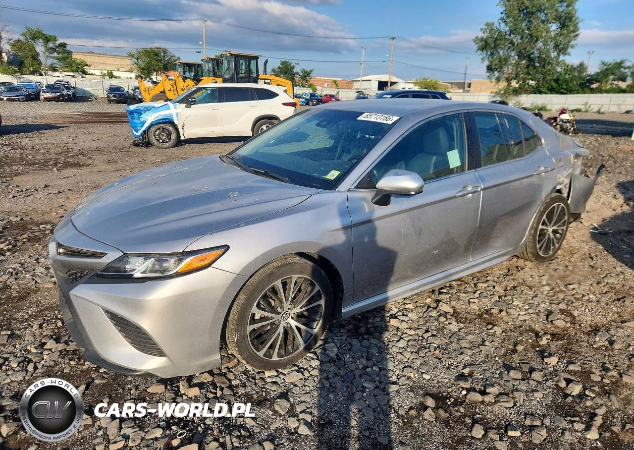2018 Toyota Camry Se – zdjęcie 1 z 12