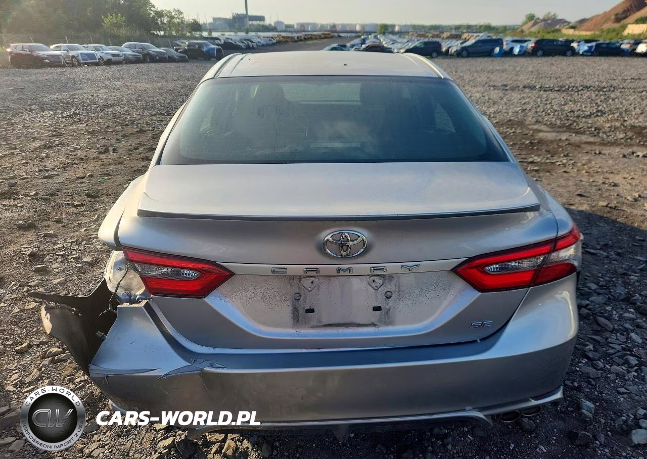 2018 Toyota Camry Se VIN:4T1B11HK5JU664074 - 6