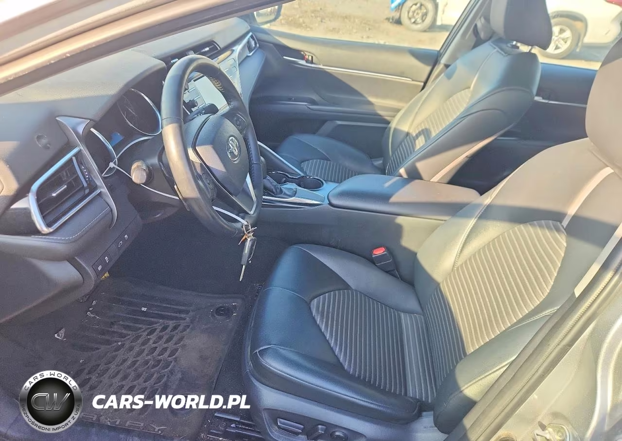 2018 Toyota Camry Se VIN:4T1B11HK5JU664074 - 7
