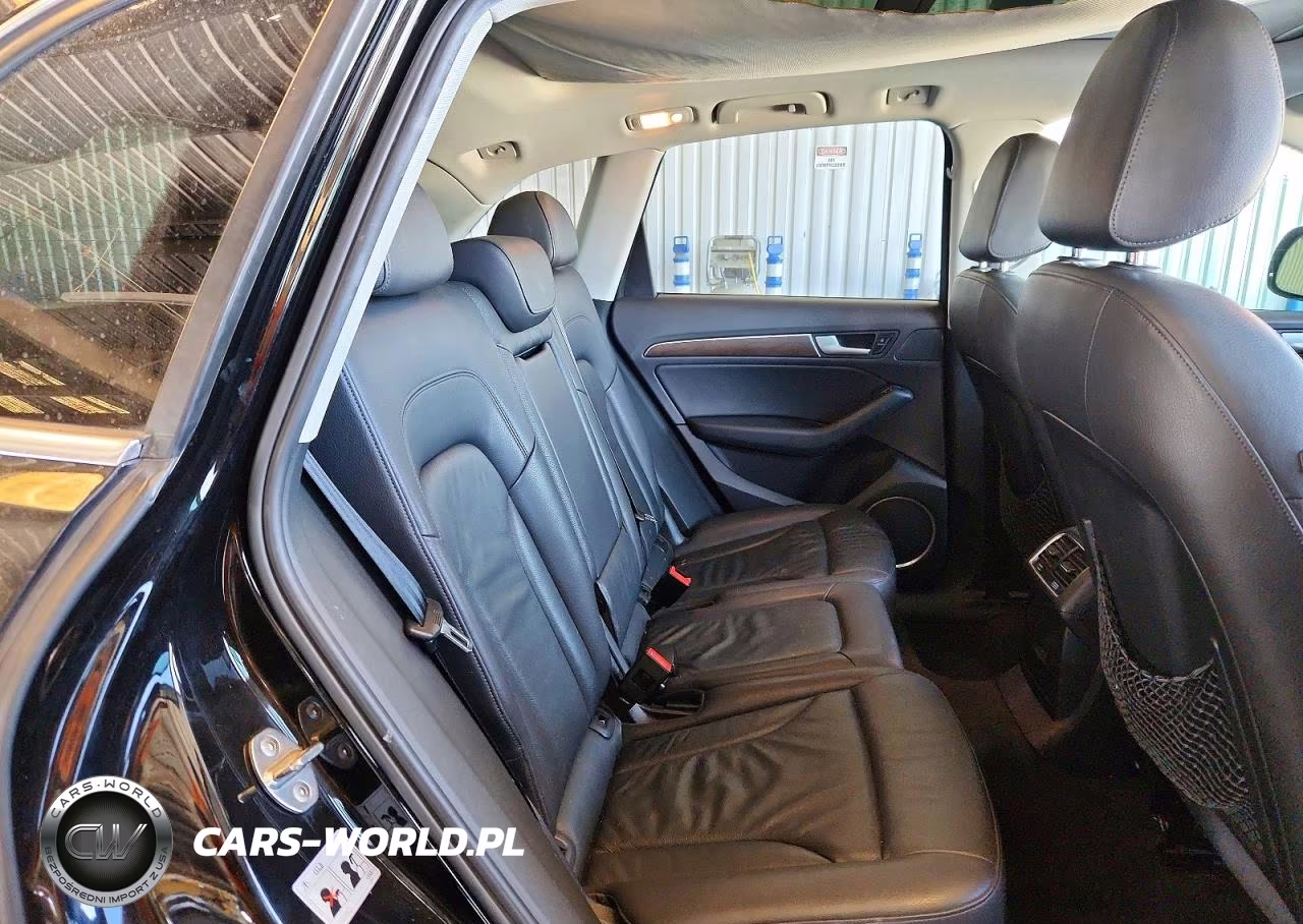 2014 Audi Q5 Premium Plus VIN:WA1LFAFP1EA068132 - 11