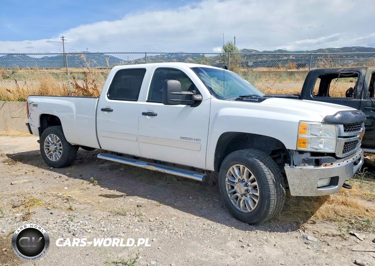 2014 Chevrolet Silverado K3500 Lt VIN:1GC4K0CG5EF178589 - 4