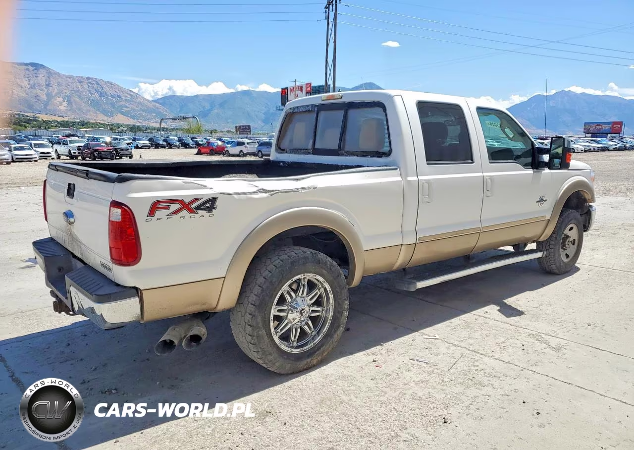 2013 Ford F250 Super Duty VIN:1FT7W2BT8DEB61978 - 3