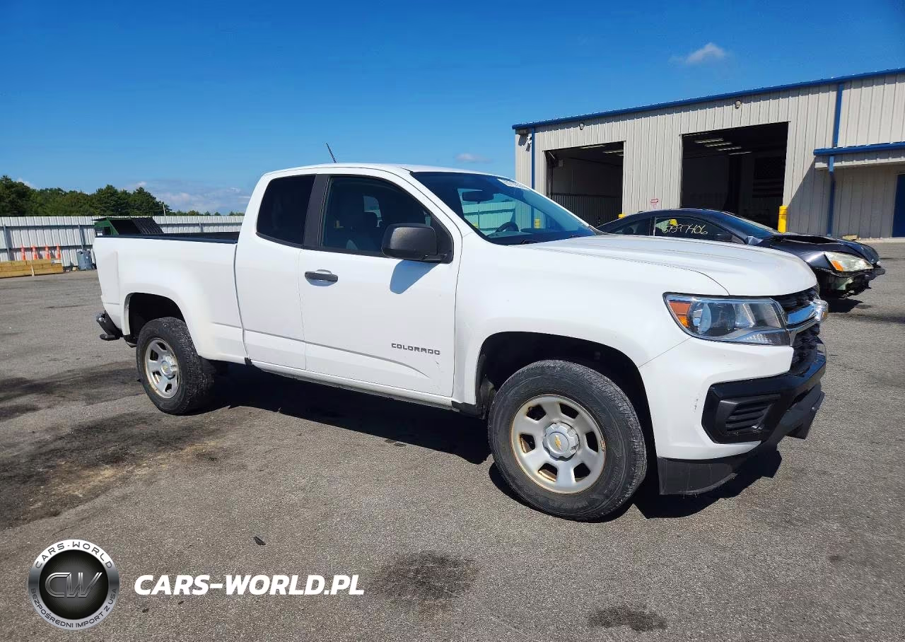 2021 Chevrolet Colorado VIN:1GCHSBEA5M1214217 - 4