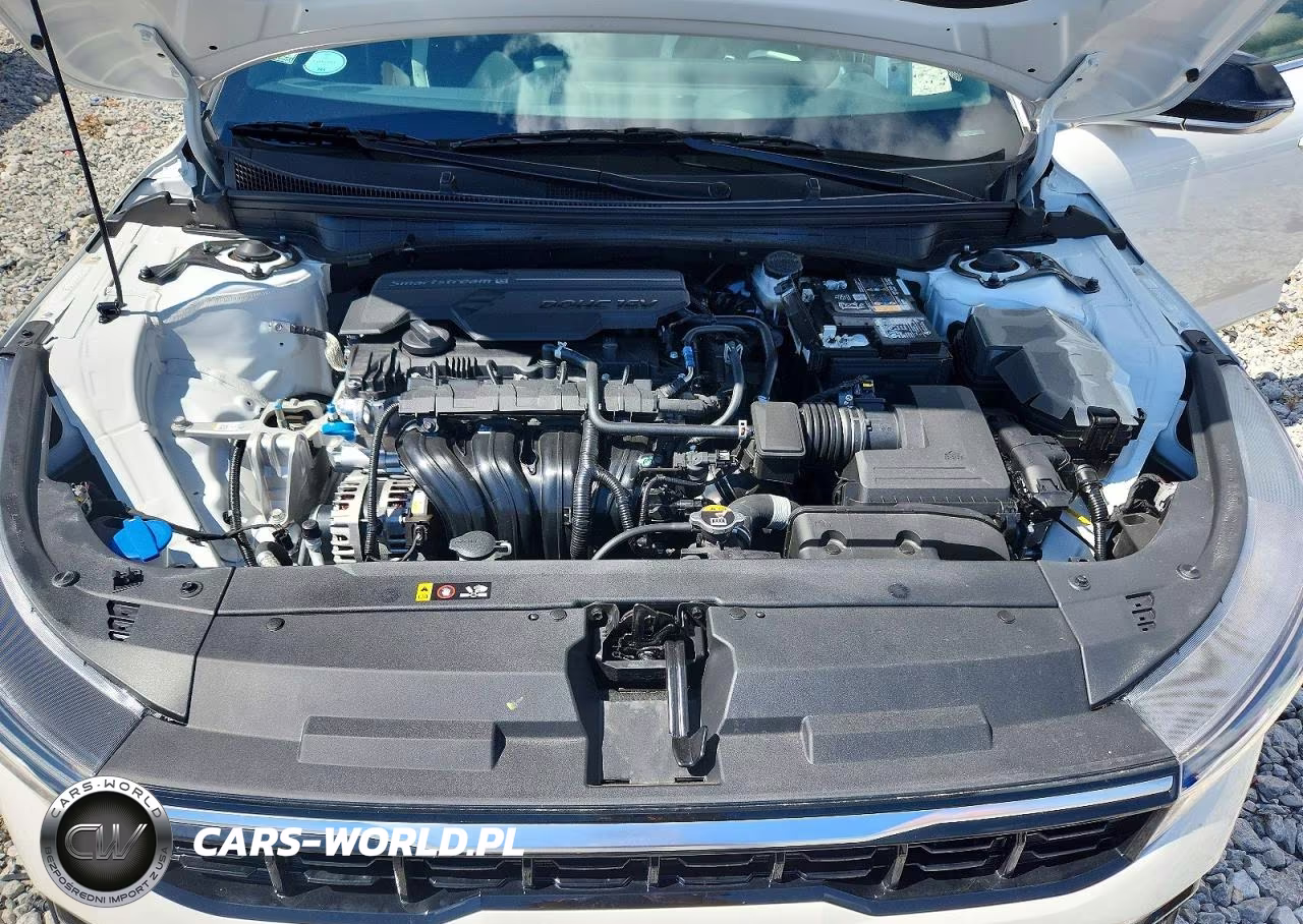 2026 Kia K4 Gt Line VIN:3KPFW4DE1TE344244 - 11