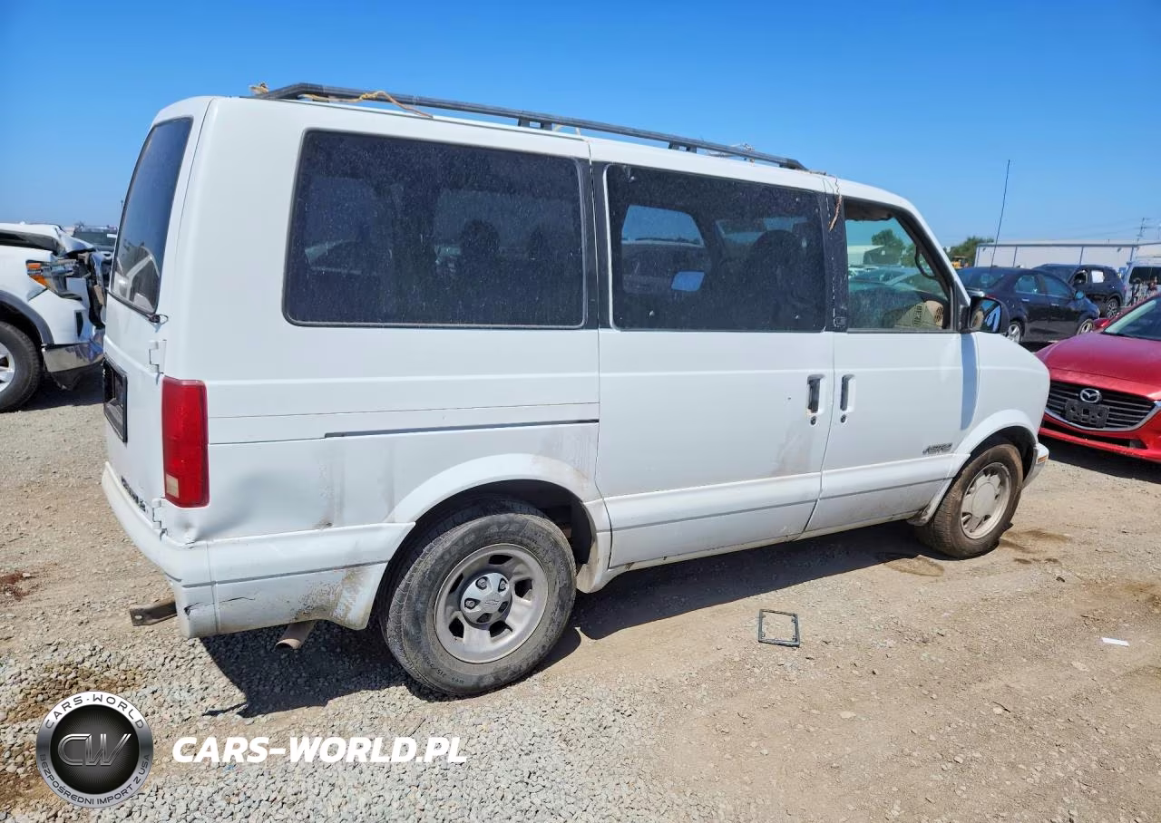 2001 Chevrolet Astro VIN:1GNDM19W01B132837 - 3