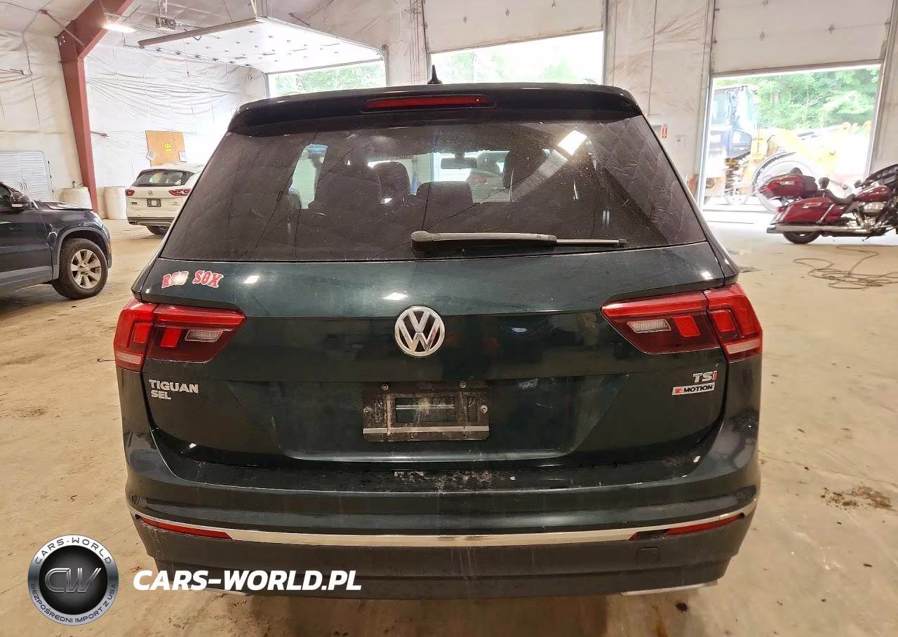 2018 Volkswagen Tiguan Se VIN:3VV2B7AX8JM192923 - 6