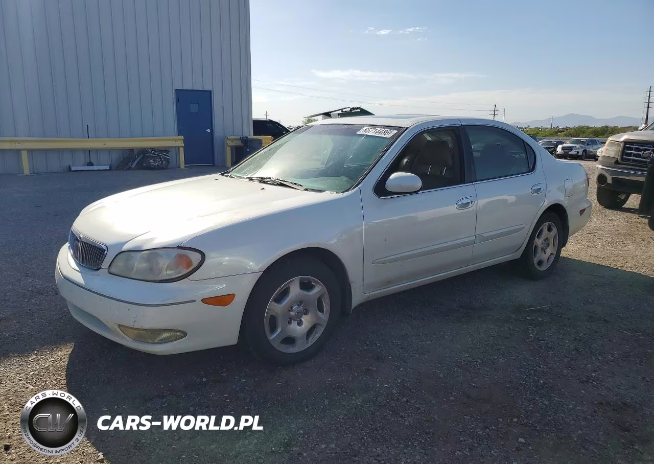 2000 Infiniti I30 Base