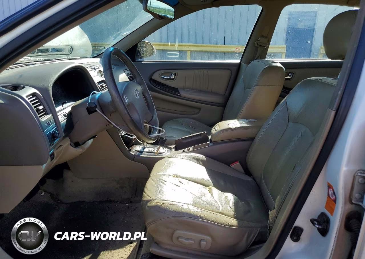 2000 Infiniti I30 Base VIN:JNKCA31A5YT209228 - 7