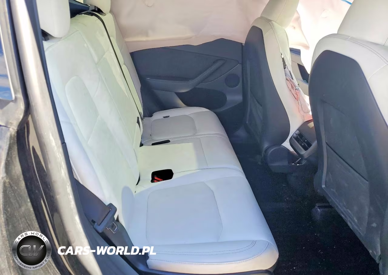 2023 Tesla Model Y VIN:7SAYGAEE6PF873579 - 11