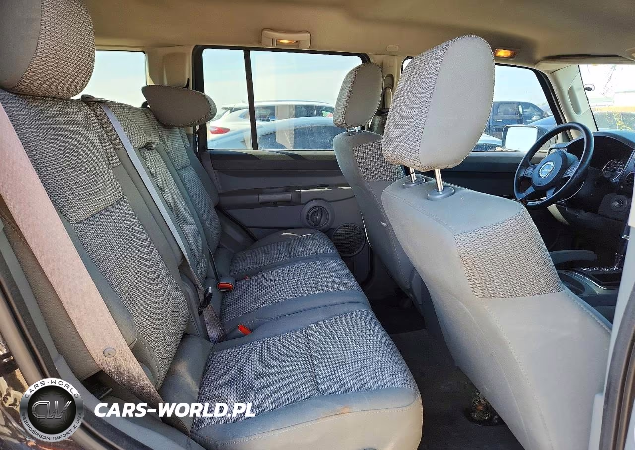 2007 Jeep Commander VIN:1J8HG48K97C546177 - 10