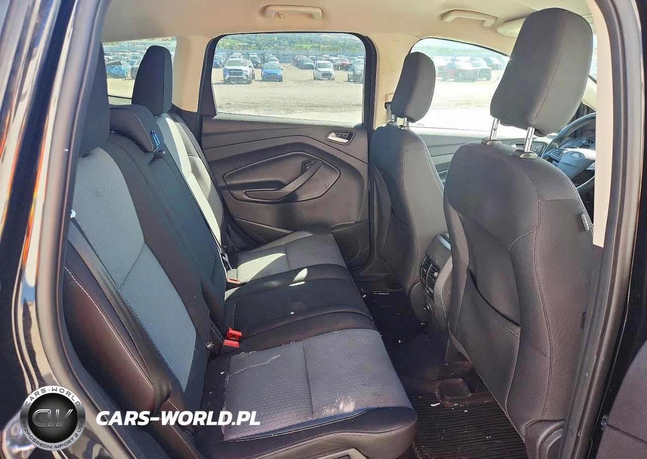 2019 Ford Escape Se VIN:1FMCU9GD9KUB03777 - 10