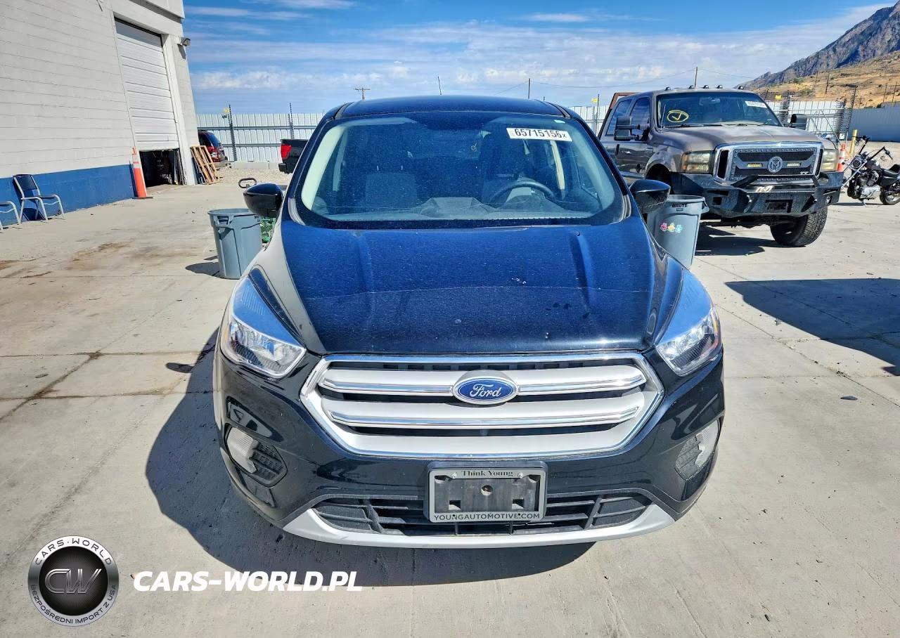 2019 Ford Escape Se VIN:1FMCU9GD9KUB03777 - 5