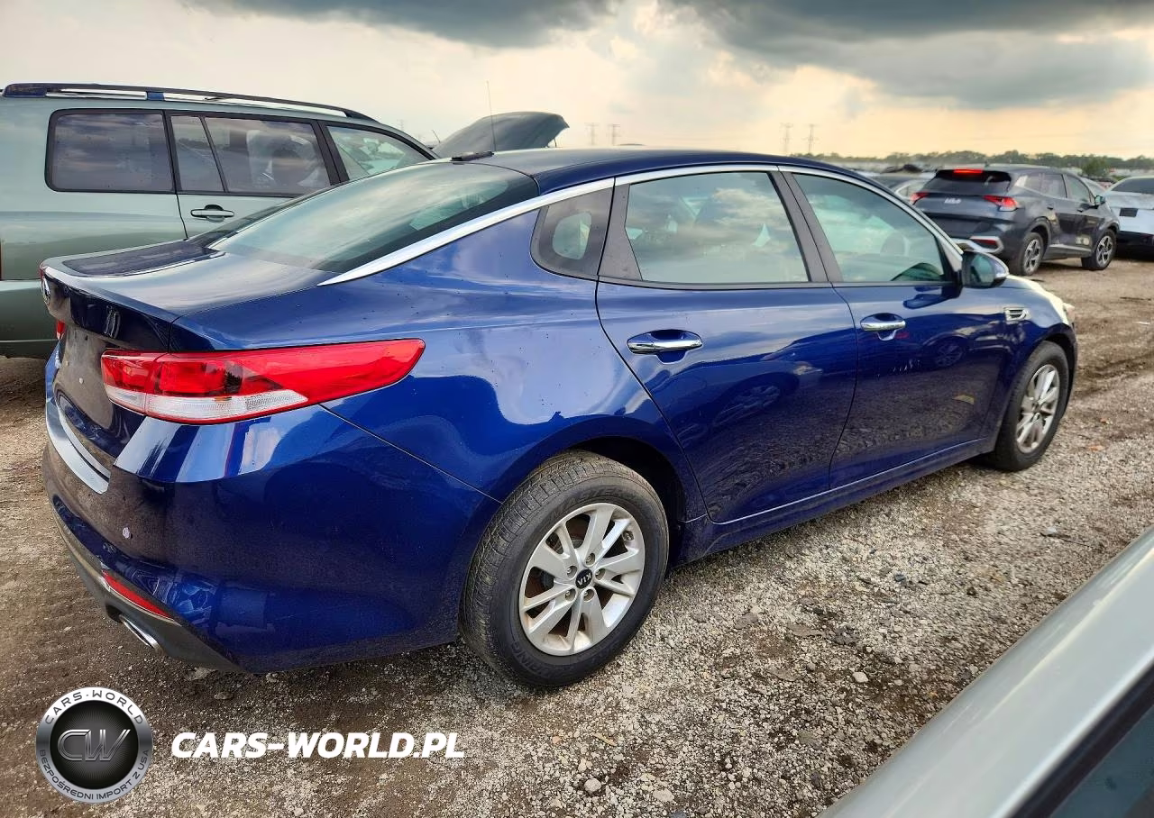 2017 Kia Optima Lx VIN:5XXGT4L32HG150026 - 3