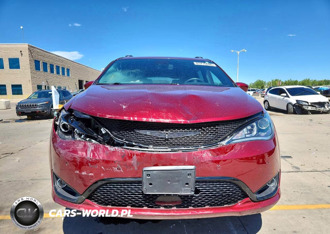 2020 Chrysler Pacifica Touring L VIN:2C4RC3BG7LR289057 - 5
