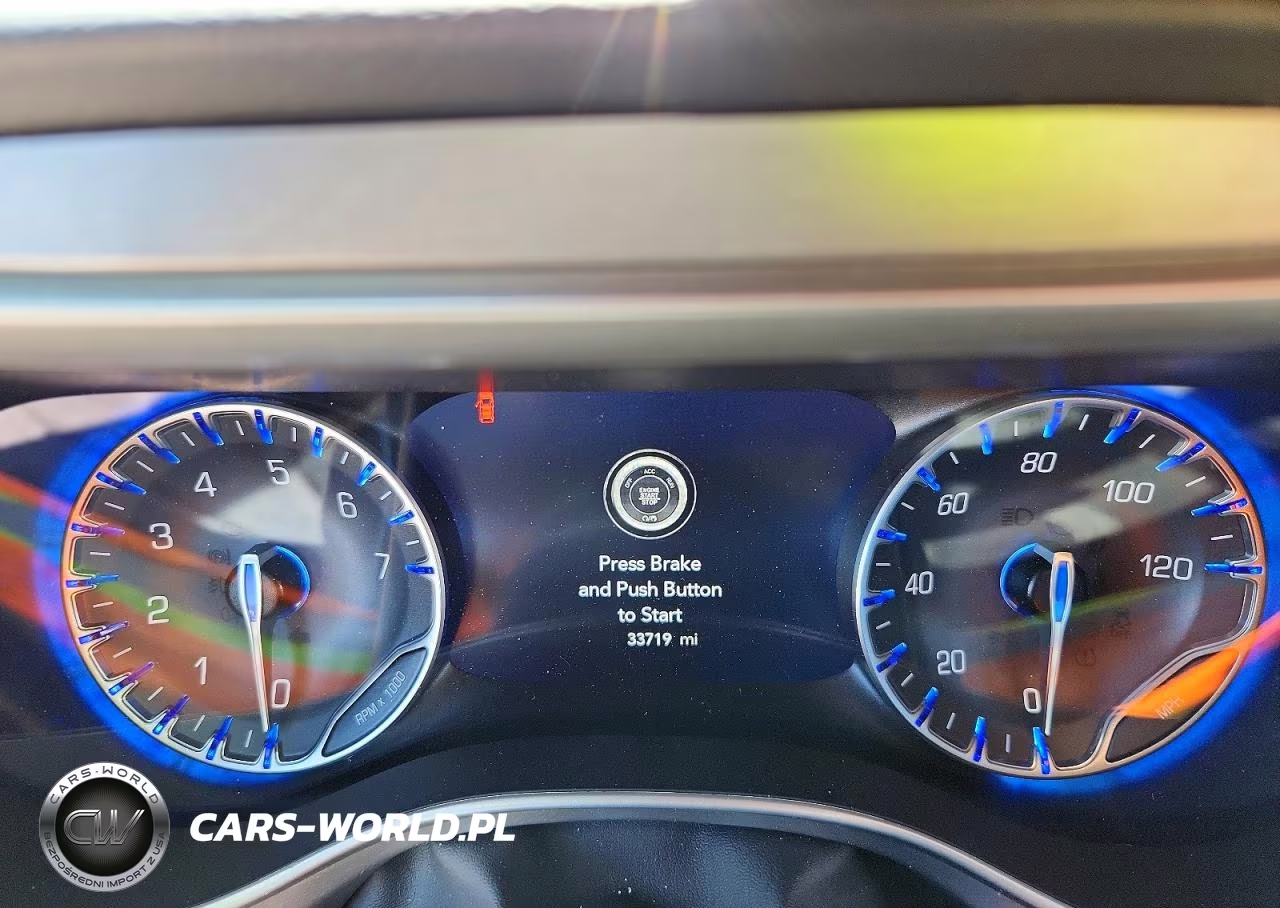 2020 Chrysler Pacifica Touring L VIN:2C4RC3BG7LR289057 - 9