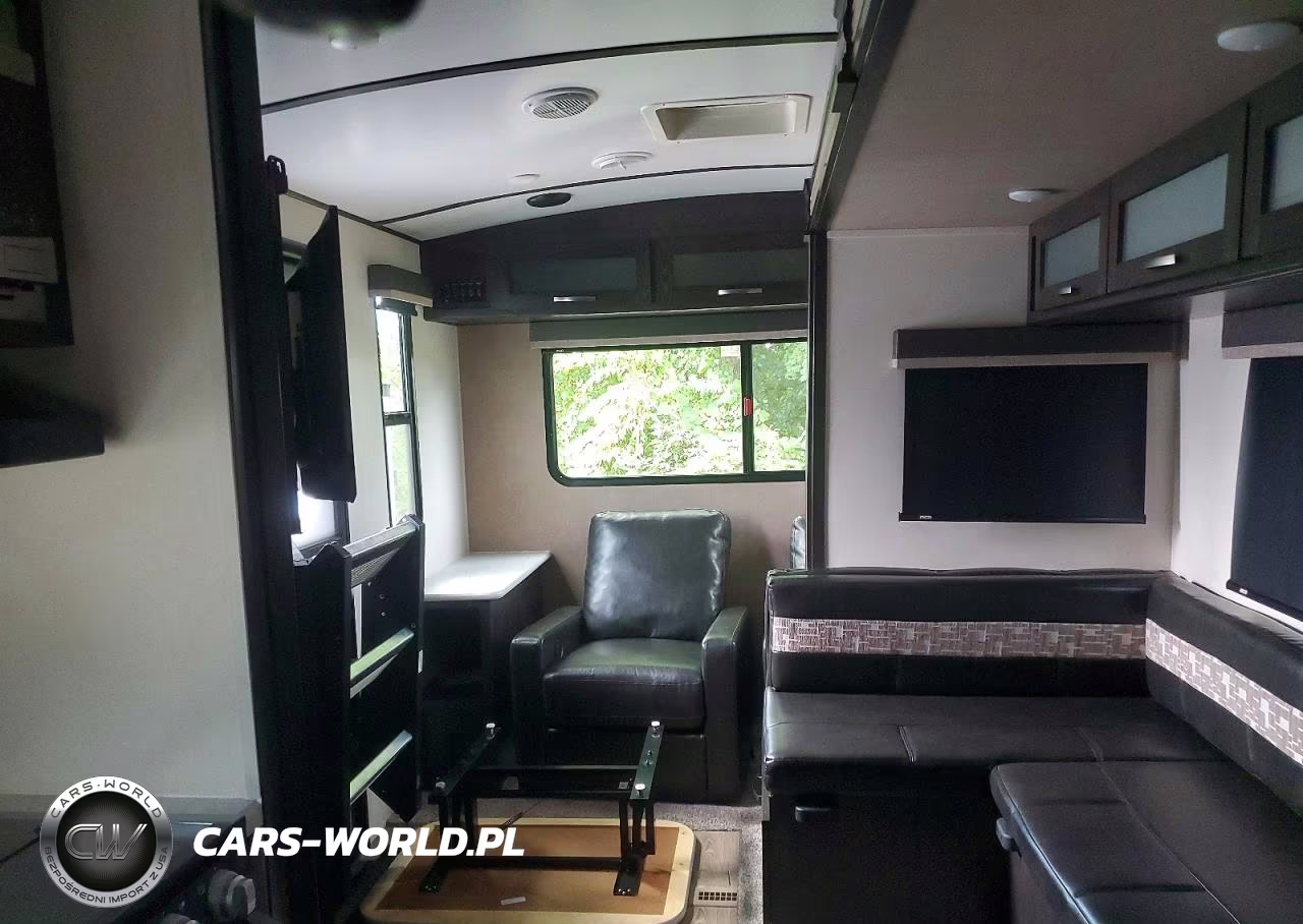2019 Surveyor Camper VIN:4X4TSVC22KL036799 - 6