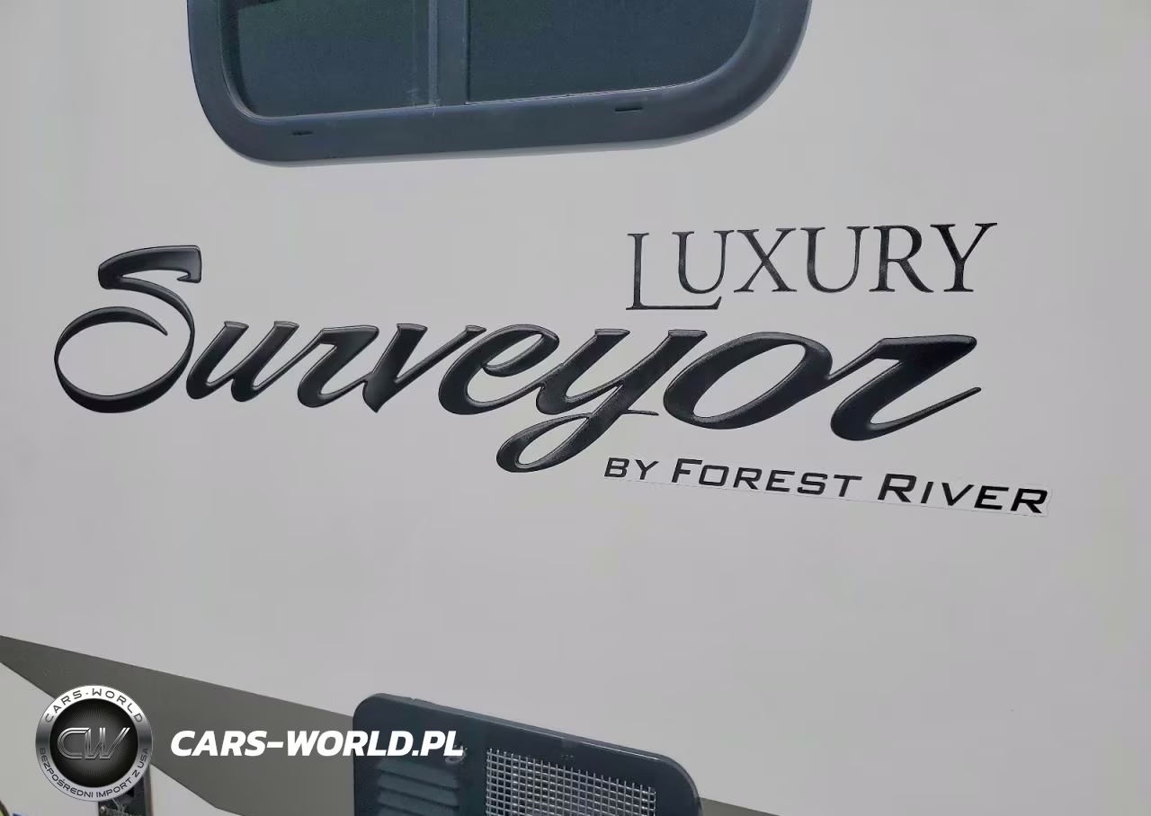 2019 Surveyor Camper VIN:4X4TSVC22KL036799 - 9