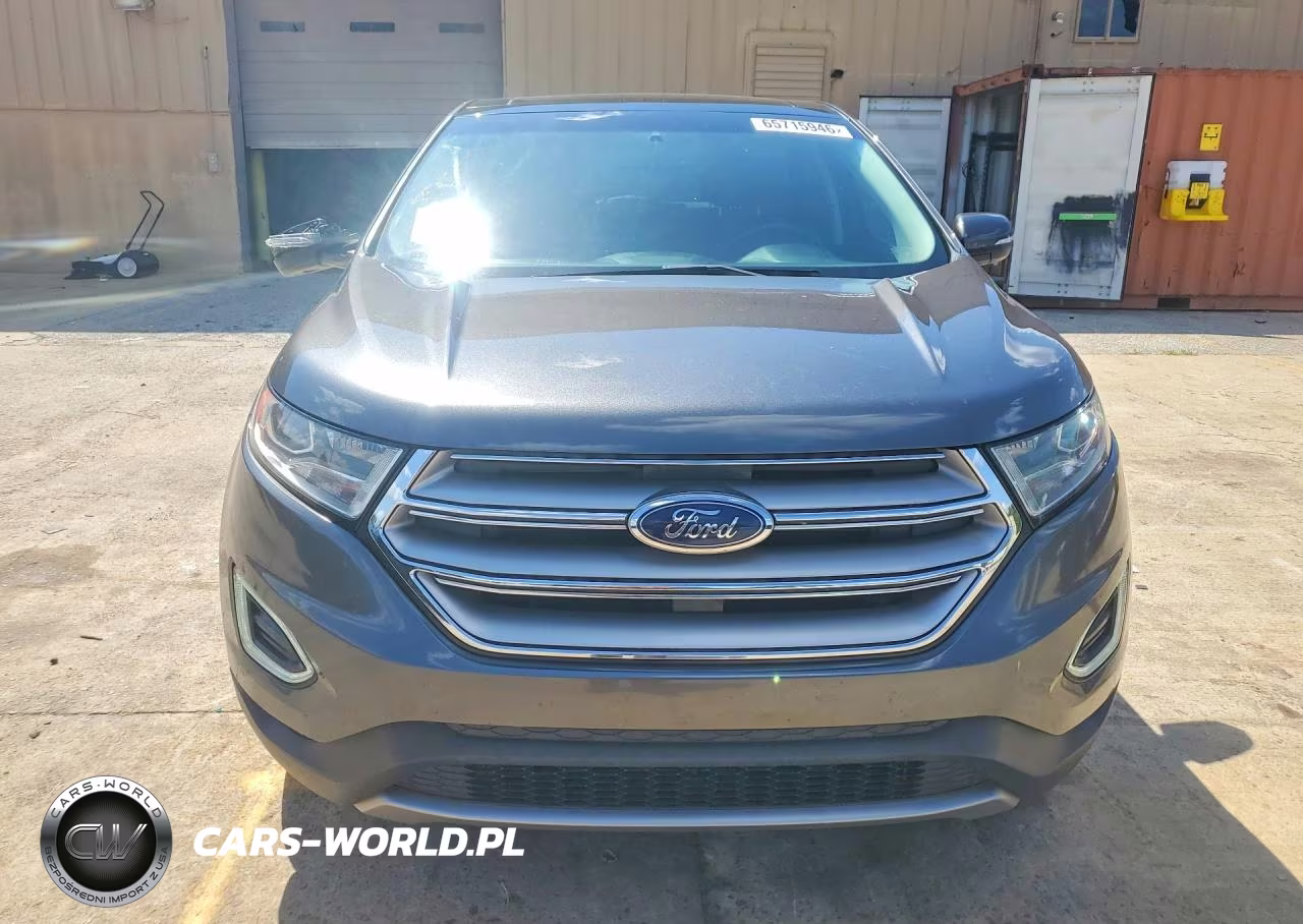 2017 Ford Edge Titanium VIN:2FMPK3K9XHBC40412 - 5